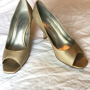 Nina Frango Gold Peep Open Toe Pump High Heels